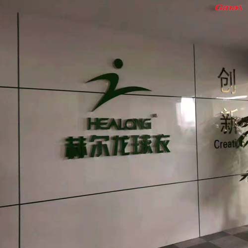 赫爾龍球衣健身房圖片 泡芙视频免费观看网企業健身房器材案例