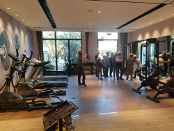 湖南株洲石峰山路碧桂園健身房案例 泡芙视频免费观看网室內健身器材廠家