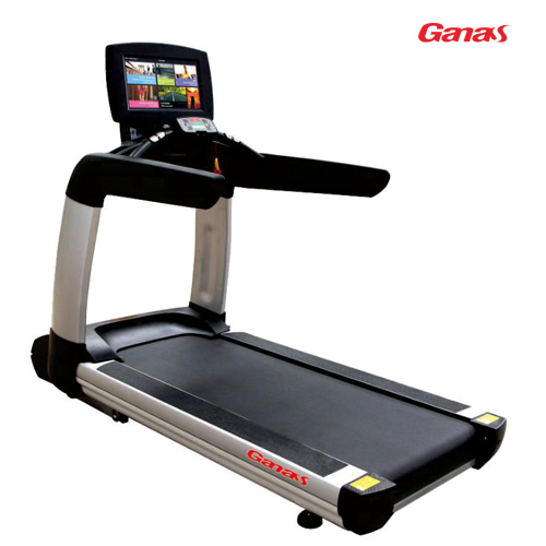 KY-760重型商用跑步機(TFT/LED) KY-760重型商用跑步機(TFT/LED)