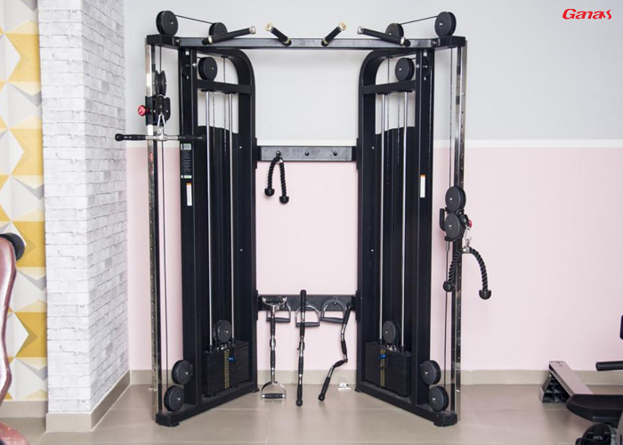 綜合訓練器 綜合訓練器