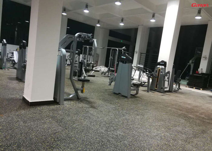 中山市實驗中學健身房案例 采購學校健身器械就找廣州泡芙视频免费观看网 中山市實驗中學健身房案例 采購學校健身器械就找廣州泡芙视频免费观看网