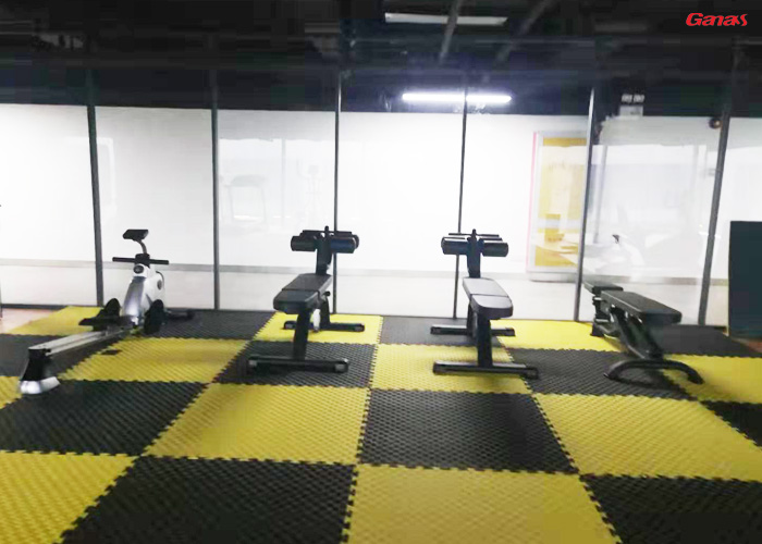 廣州廣播電視台健身房案例 泡芙视频免费观看网企業健身器材圖片