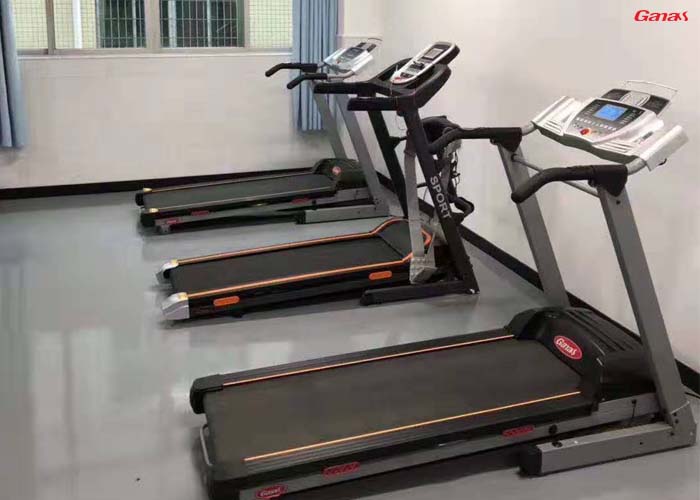 赫爾龍球衣健身房圖片