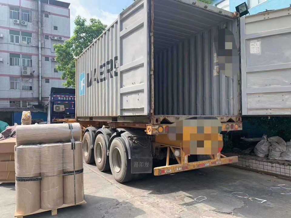 鬥酷暑、戰高溫，發貨與時間賽跑！ 