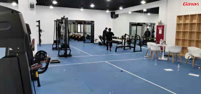 貴州懷仁學校健身房