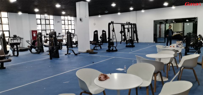 貴州懷仁學校健身房