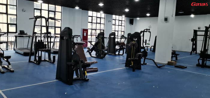 貴州懷仁學校健身房