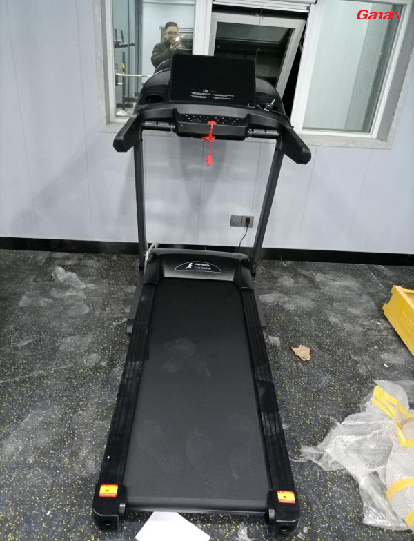 電業局幹休所健身房