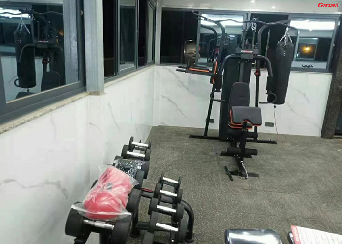 斯萊達醫療用品有限公司健身房
