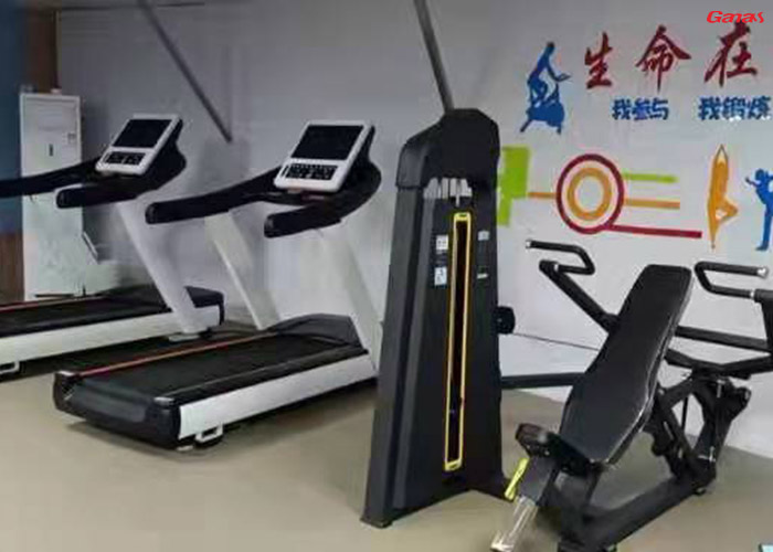 四川省南充市儀隴縣銅鼓鄉小學健身房