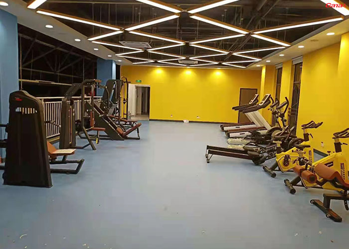 學校健身房器材清單