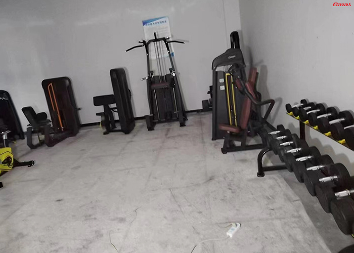 學校健身房器材清單