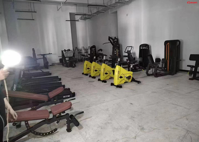 學校健身房器材清單
